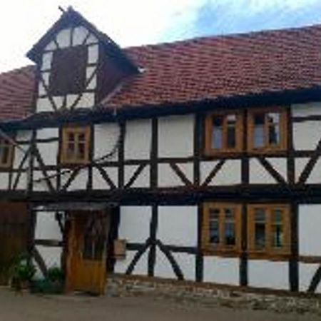 Aeltestes Haus In Quentel - Ferienwohnung 1 Mit Kleinem Garten Hessisch Lichtenau Bagian luar foto