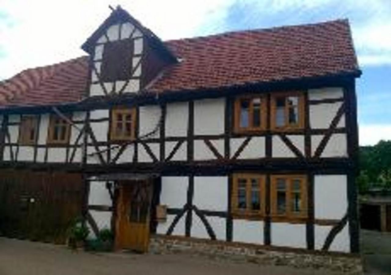 Aeltestes Haus In Quentel - Ferienwohnung 1 Mit Kleinem Garten Hessisch Lichtenau Bagian luar foto